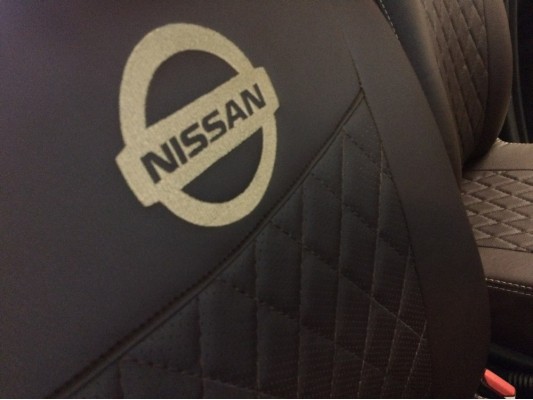 Авточехлы на Nissan Terrano Авточехлы на Nissan Terrano